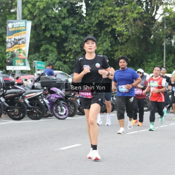 Runner Photo 3836561