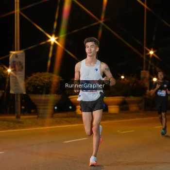 Runner Photo 3836576