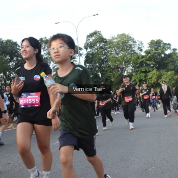 Runner Photo 3836577
