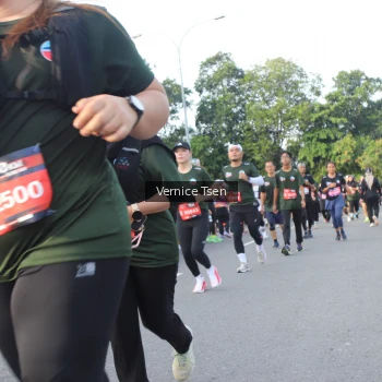 Runner Photo 3836580