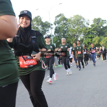 Runner Photo 3836581