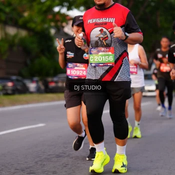 Runner Photo 3836608