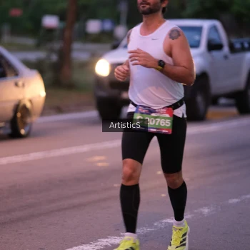 Runner Photo 3836625