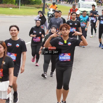 Runner Photo 3836654