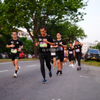 Runner Photo 3836660