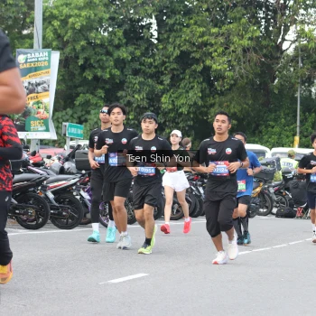 Runner Photo 3836670