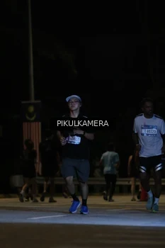 Runner Photo 3836694