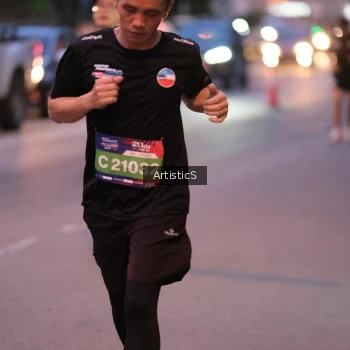 Runner Photo 3836704