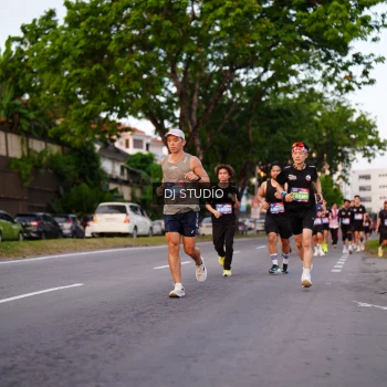 Runner Photo 3836737