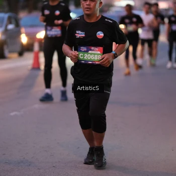 Runner Photo 3836743