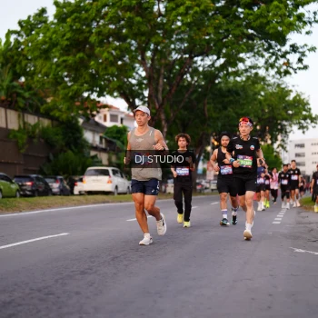 Runner Photo 3836749