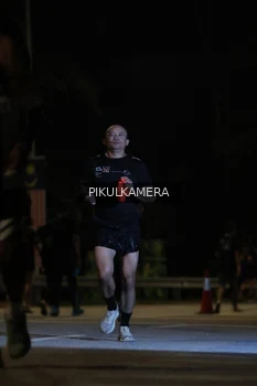 Runner Photo 3836840