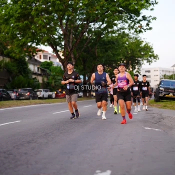 Runner Photo 3836859
