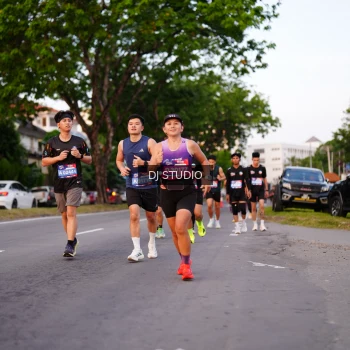 Runner Photo 3836879