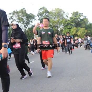Runner Photo 3836892