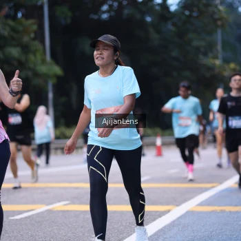 Runner Photo 3836912