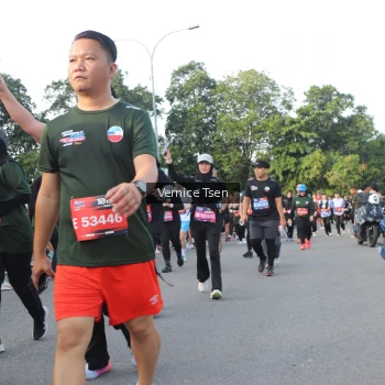 Runner Photo 3836927
