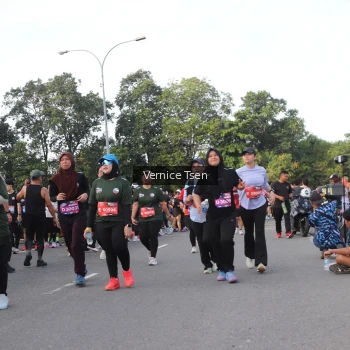 Runner Photo 3836943