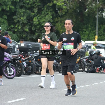 Runner Photo 3836949