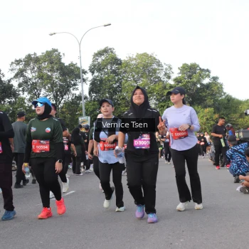 Runner Photo 3836965