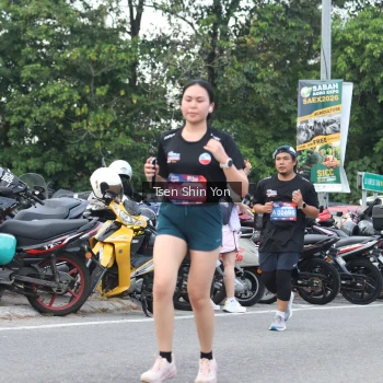 Runner Photo 3836973