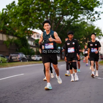 Runner Photo 3837034