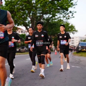Runner Photo 3837059