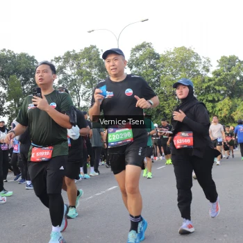 Runner Photo 3837096