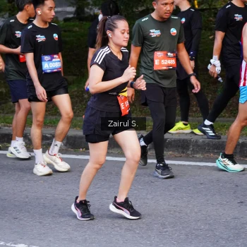 Runner Photo 3837113