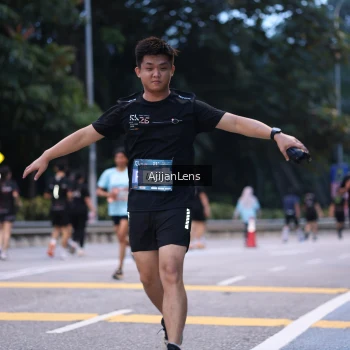 Runner Photo 3837134