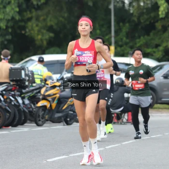 Runner Photo 3837190