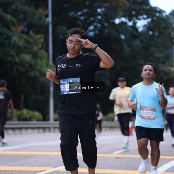 Runner Photo 3837218