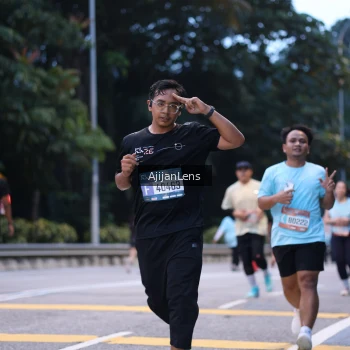 Runner Photo 3837235