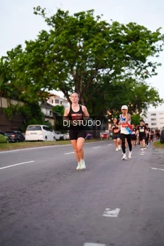 Runner Photo 3837276