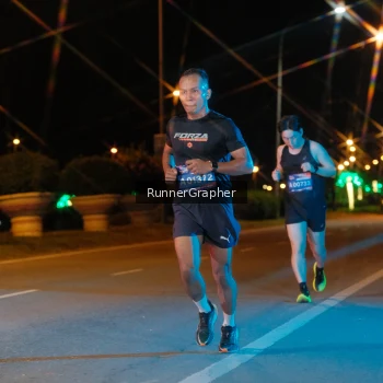 Runner Photo 3837309
