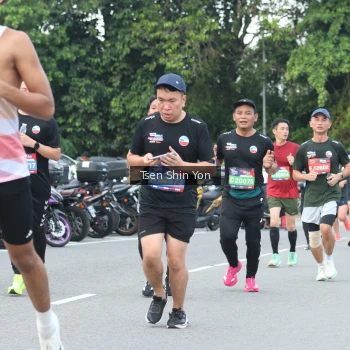 Runner Photo 3837366