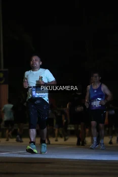 Runner Photo 3837379