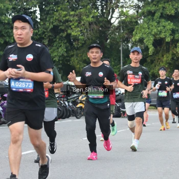 Runner Photo 3837384