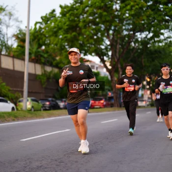 Runner Photo 3837390