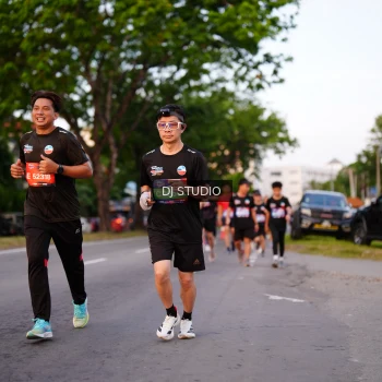 Runner Photo 3837398