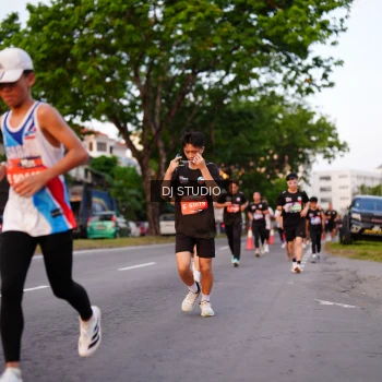 Runner Photo 3837403