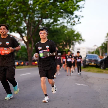Runner Photo 3837432