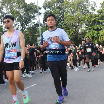 Runner Photo 3837442