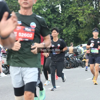 Runner Photo 3837452
