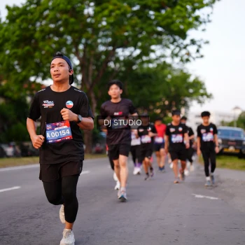 Runner Photo 3837459