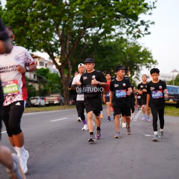 Runner Photo 3837506