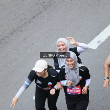 Runner Photo 3837525