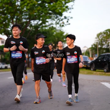 Runner Photo 3837565