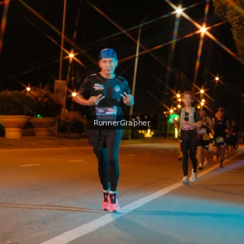 Runner Photo 3837596