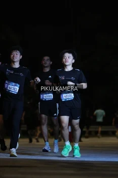 Runner Photo 3837606